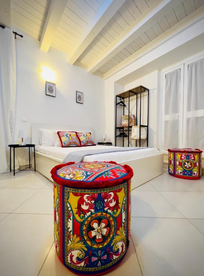 Rooms 153 Principe Umberto Noto Kültér fotó